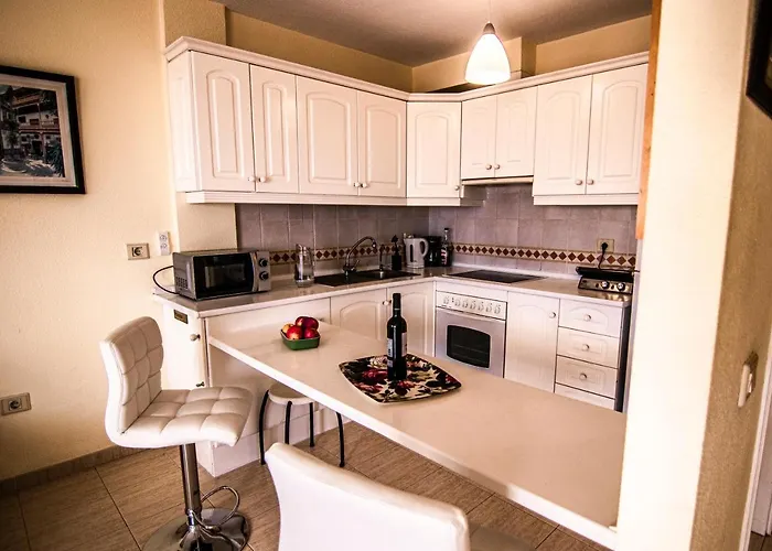 The Heights Sunny Terrace * Los Cristianos (Tenerife)