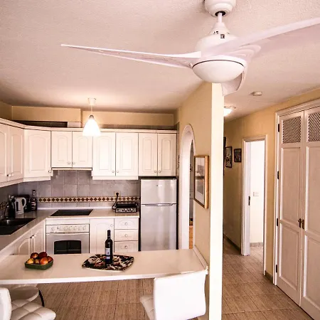 The Heights Sunny Terrace Апартаменты Лос Кристианос