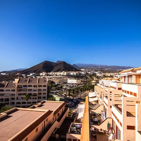 The Heights Sunny Terrace Apartment