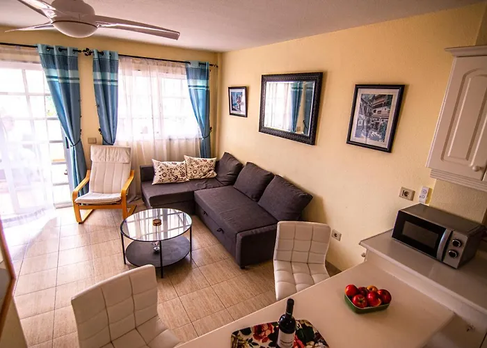 The Heights Sunny Terrace * Los Cristianos (Tenerife)