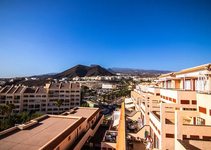 The Heights Sunny Terrace Apartment